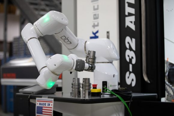 Software Update Adds 50 Operational and Ease-of-Use Features for Cobots ...