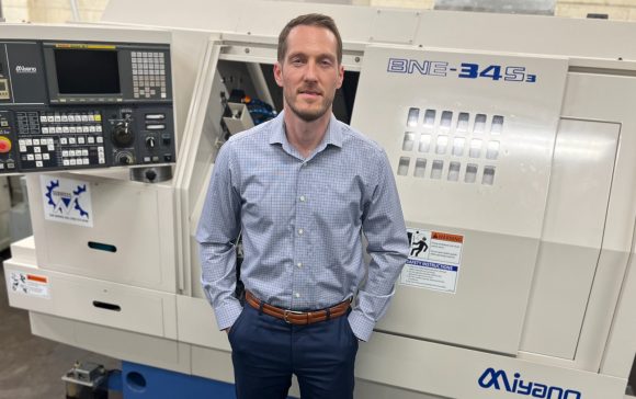 Manufacturing Parts for the Department of Defense, with Mike Topolewski—EP 189